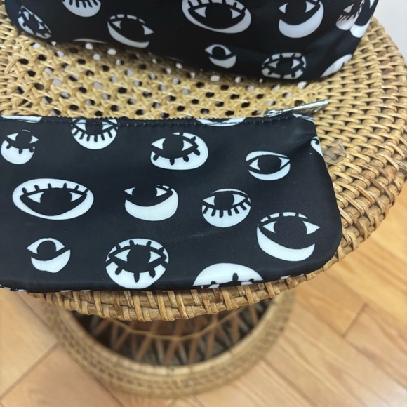 Aimee Kestenberg Eye Love Cosmetic/travel Bag with mini pouch. Black/white. VGC - Picture 14 of 16